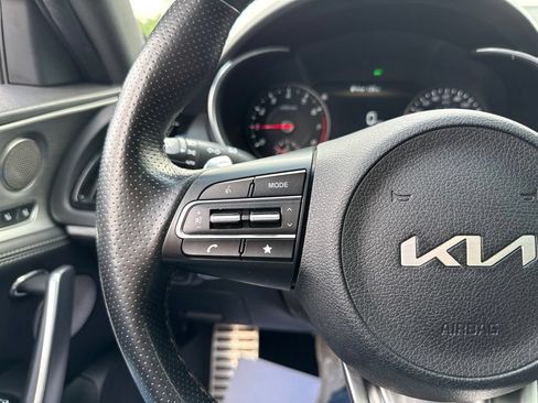 Used 2022 Kia Stinger GT2 RWD image 35