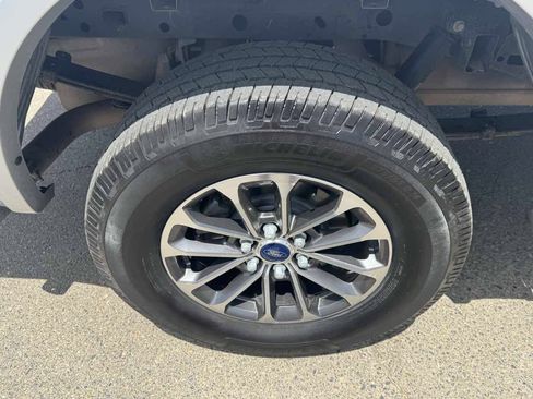Used 2018 Ford F150 Lariat AWD/4WD image 42
