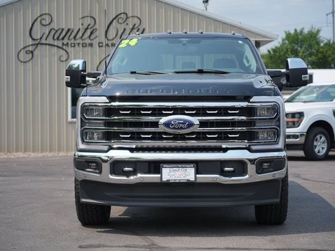 Used 2024 Ford F350 Lariat w/ Lariat Ultimate Package AWD/4WD image 8