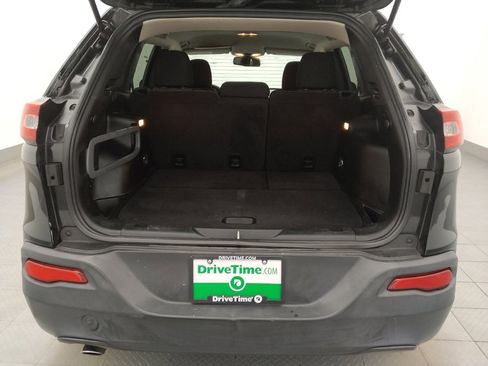 Used 2018 Jeep Cherokee Latitude image 29