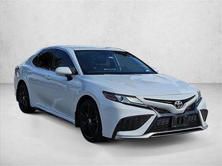 Used 2022 Toyota Camry XSE FWD video 3