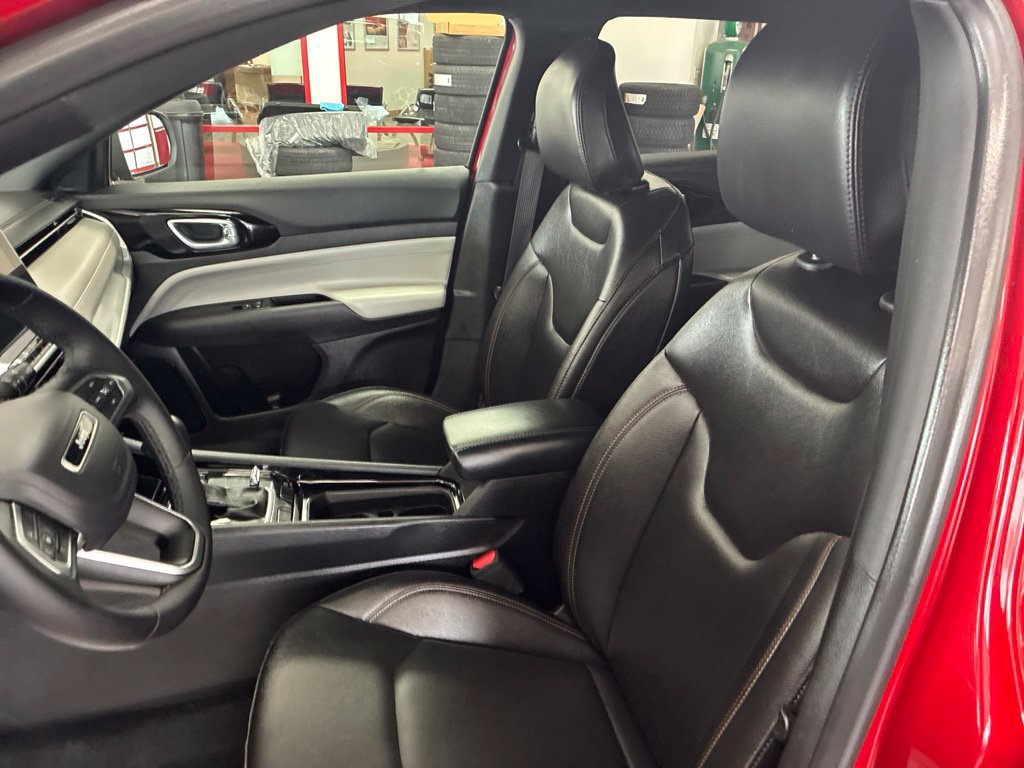 Certified 2024 Jeep Compass Limited AWD/4WD image 13