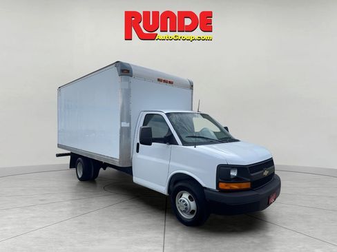 Used 2014 Chevrolet Express 3500 Extended RWD image 7