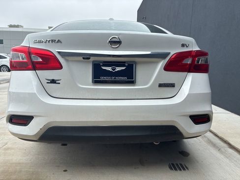 Used 2019 Nissan Sentra SV w/ Special Edition Package FWD image 5