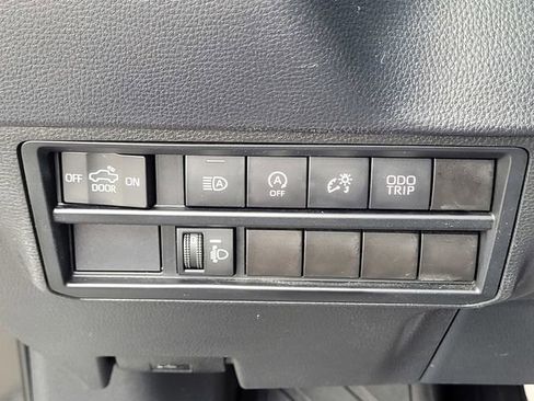 Used 2022 Toyota Tundra SR5 image 16