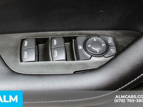 Used 2025 Chevrolet Blazer LT FWD image 39
