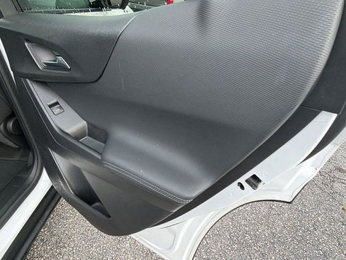 Used 2025 Chevrolet Equinox LT w/ Safety and Technology Package FWD image 20