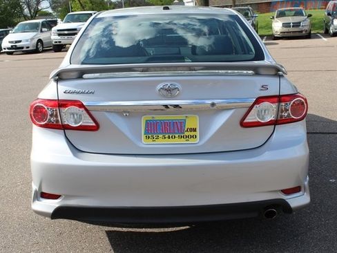Used 2013 Toyota Corolla S w/ Premium Pkg FWD image 30