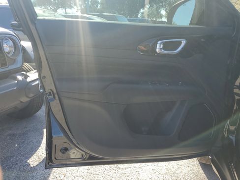 New 2026 Jeep Compass Limited image 10