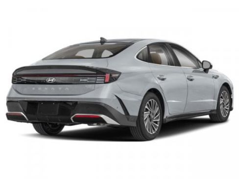 New 2026 Hyundai Sonata Limited FWD image 2