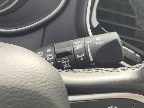 Used 2021 Jeep Cherokee High Altitude image 24