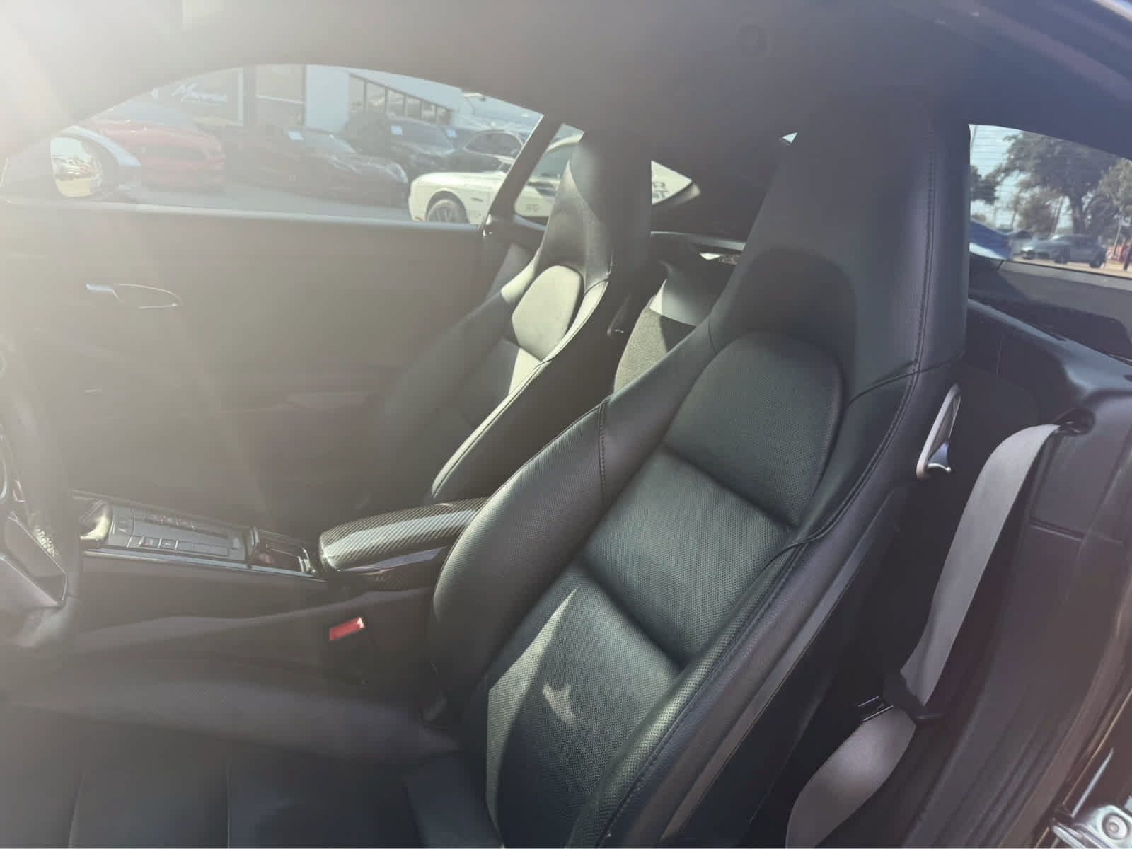 Used 2019 Porsche 718 Cayman RWD image 9