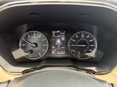 Used 2023 Subaru Outback Premium AWD/4WD image 21