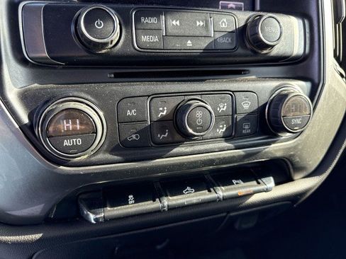 Certified 2016 Chevrolet Silverado 1500 LT image 16