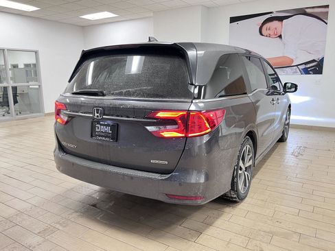 Used 2023 Honda Odyssey Touring image 8