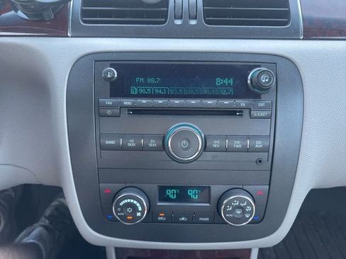 Used 2007 Buick Lucerne CXL w/ Luxury Package image 16