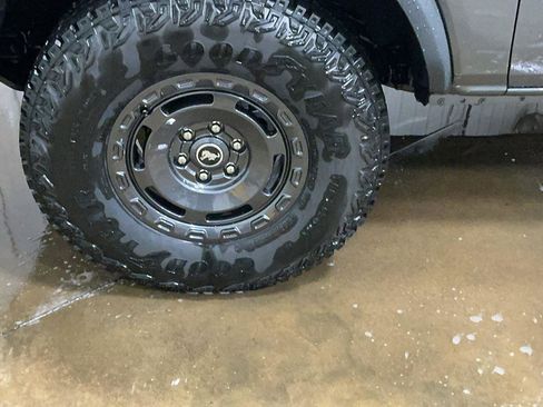 New 2025 Ford Bronco 4-Door w/ Sasquatch Package image 6