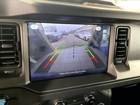 Used 2025 Ford Bronco Big Bend AWD/4WD image 19