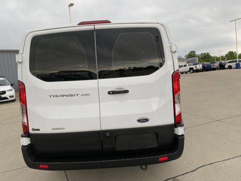 Used 2023 Ford Transit 250 Low Roof w/ Load Area Protection Package RWD image 6