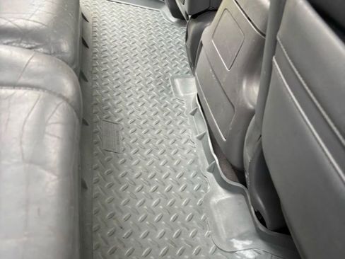 Used 2000 Lexus LX 470 4WD image 35