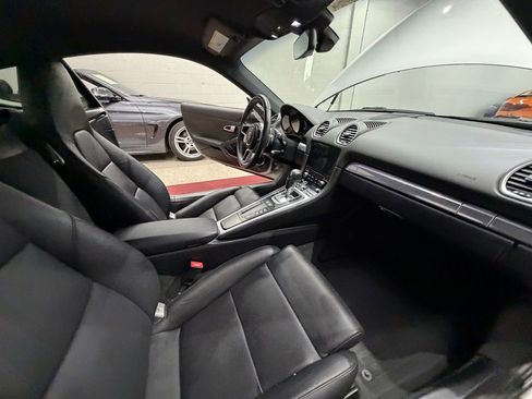 Used 2019 Porsche 718 Cayman RWD image 39