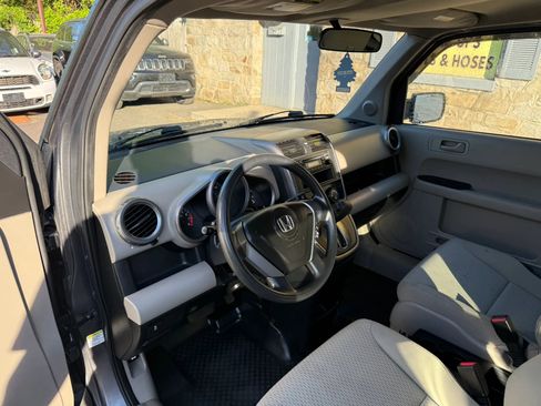 Used 2011 Honda Element LX image 20