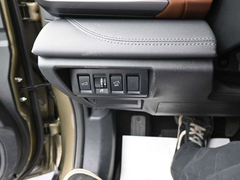 Used 2024 Subaru Outback Touring image 10