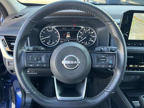 Certified 2023 Nissan Rogue SL w/ SL Premium Package image 10