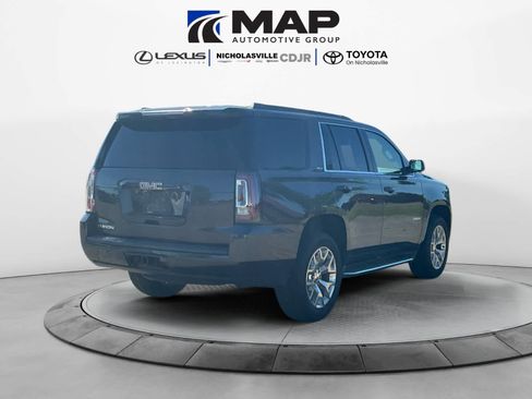 Used 2017 GMC Yukon SLT w/ HD Trailering Package AWD/4WD image 5