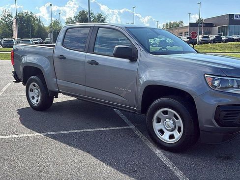 Used 2021 Chevrolet Colorado W/T w/ WT Convenience Package AWD/4WD image 2
