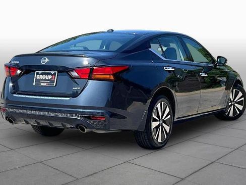 Certified 2022 Nissan Altima 2.5 SL AWD/4WD image 13