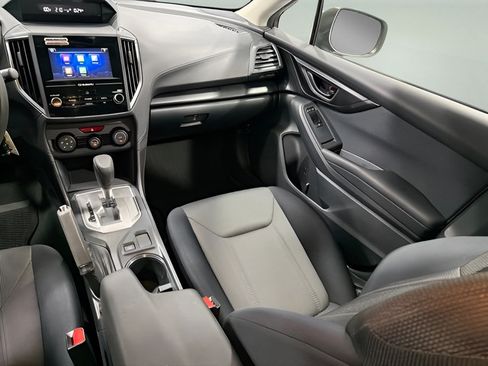 Used 2018 Subaru Crosstrek 2.0i AWD/4WD image 25