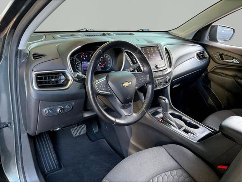 Used 2021 Chevrolet Equinox LT FWD image 16