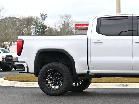 Used 2020 GMC Sierra 1500 AT4 w/ AT4 Premium Package image 5