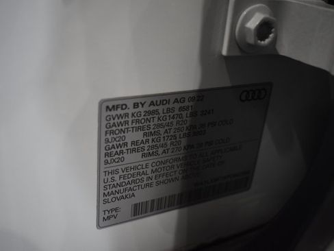 Used 2023 Audi Q7 3.0T Premium Plus w/ Premium Plus Package AWD/4WD image 28