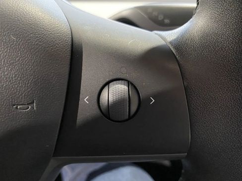 Used 2020 Tesla Model 3 Long Range image 15