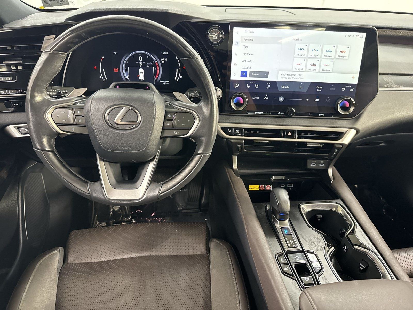 Used 2024 Lexus RX 350 AWD w/ Convenience Package image 35
