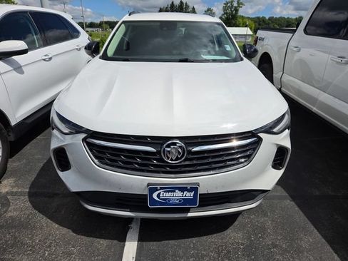 Used 2022 Buick Envision Preferred FWD image 2