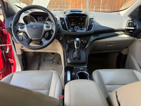 Used 2014 Ford Escape Titanium AWD/4WD image 19