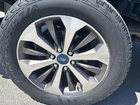 Used 2019 Ford F150 XL w/ Equipment Group 101A Mid AWD/4WD image 11