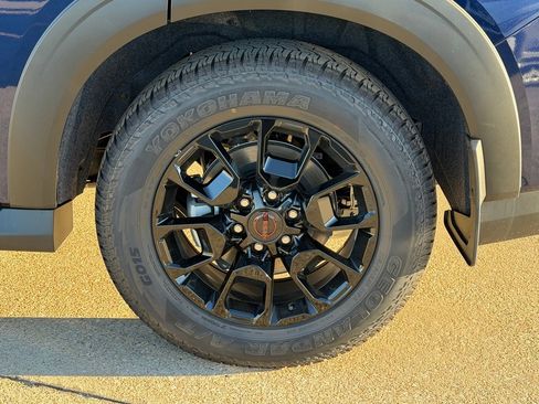 New 2026 Nissan Armada PRO-4X w/ Captain's Chari Seat Package image 24