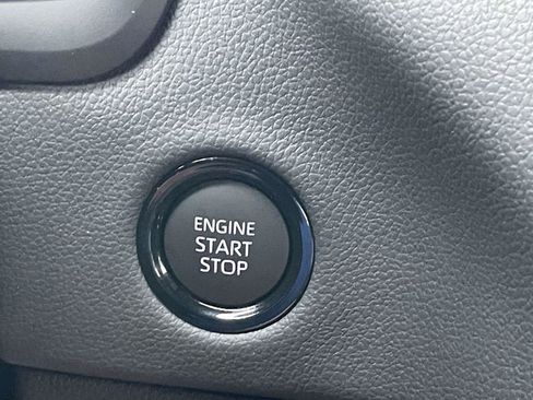 New 2026 Toyota Tundra Limited AWD/4WD image 34