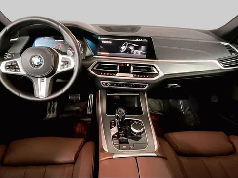 Used 2021 BMW X5 M50i AWD/4WD image 16