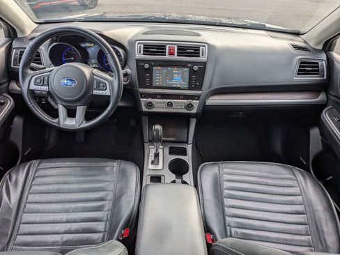 Used 2016 Subaru Outback 2.5i Limited AWD/4WD image 14