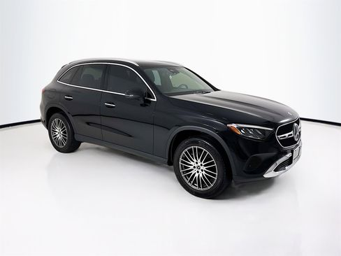 Certified 2024 Mercedes-Benz GLC 300 4MATIC image 1