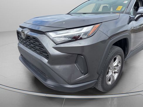 Used 2022 Toyota RAV4 XLE w/ Convenience Package image 41