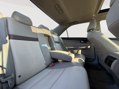 Used 2012 Toyota Camry XLE w/ Preferred Accessory Pkg FWD image 23