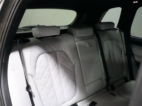 New 2026 BMW X5 xDrive40i w/ Climate Comfort Package AWD/4WD image 11