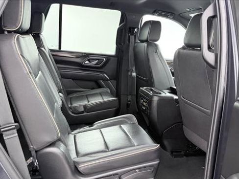 Used 2023 Chevrolet Tahoe Premier image 18