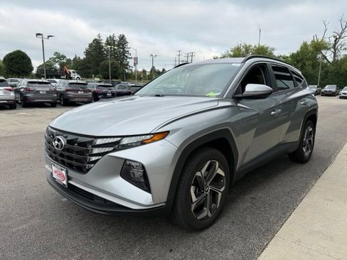 Used 2022 Hyundai Tucson SEL w/ Convenience Package AWD/4WD image 3